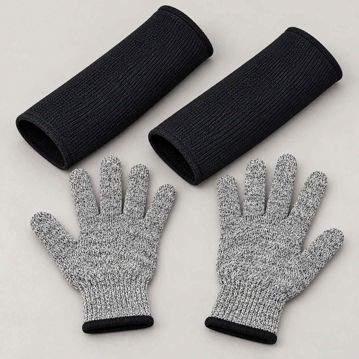 Black knit sleeves and gray gloves, product appearance illustration